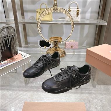 MIUMIU   2025新款女生休閒時尚鞋子