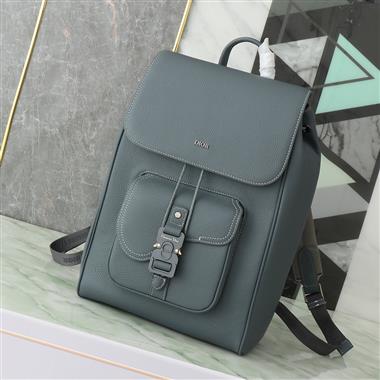DIOR   2025新款時尚包包 尺寸：26.5 x 40 x 15CM