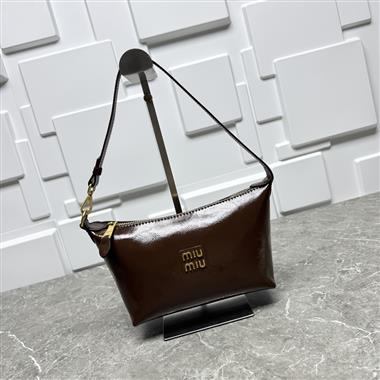 MIUMIU   2025新款時尚包包  尺寸：18*10*14CM