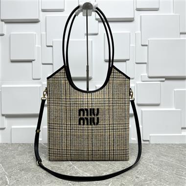 MIUMIU   2025新款女生時尚包包  尺寸：35*40*60CM