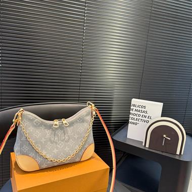 LOUIS VUITTON  2025新款女生時尚包包  尺寸：29*16CM