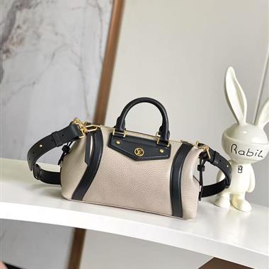 LOUIS VUITTON  2025新款女生時尚包包 尺寸：30*12*12CM