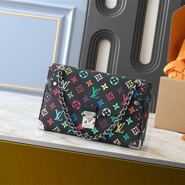 LOUIS VUITTON  2025新款女生時尚包包 尺寸：27*16*8CM