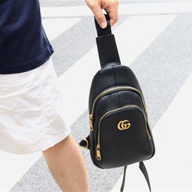 GUCCI  2025新款男生時尚包包 尺寸：32x17x4CM