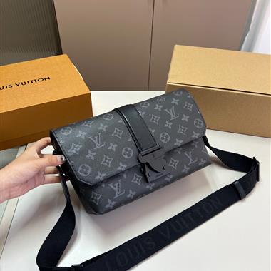 LOUIS VUITTON   2025新款男生時尚包包 尺寸：25*15CM