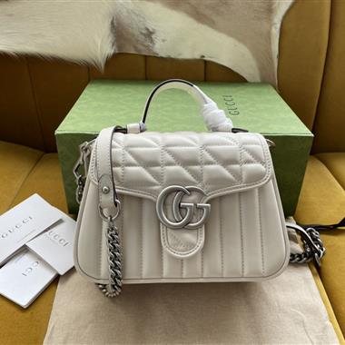 GUCCI   2025新款女生時尚包包  尺寸：21*15.5*8CM