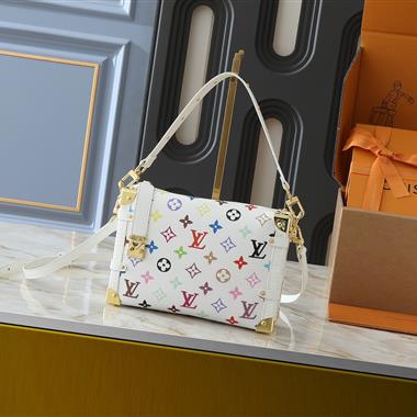 LOUIS VUITTON    2025新款女生時尚包包  尺寸：23.5 x 16.0 x 8.5CM