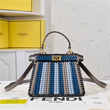 FENDI   2025新款女生時尚包包  尺寸：27*15*6CM