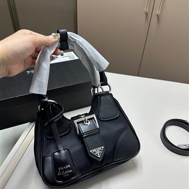 PRADA   2025新款女生時尚包包  尺寸：21*6*15CM