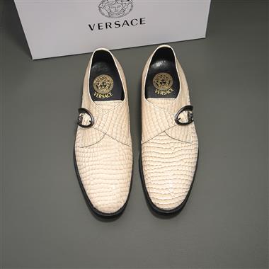 VERSACE  2025新款男生休閒時尚鞋子