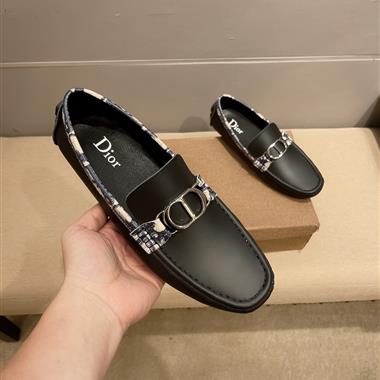 DIOR   2025新款男生休閒時尚鞋子