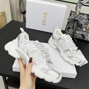 DIOR   2025新款女生休閒時尚鞋子