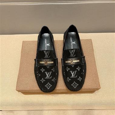 Louis Vuitton     2025新款男生休閒時尚鞋子