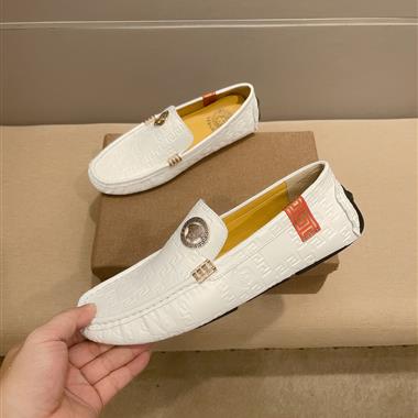 VERSACE   2025新款男生休閒時尚鞋子