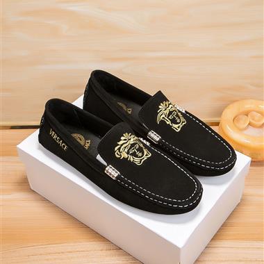 VERSACE   2025新款男生休閒時尚鞋子