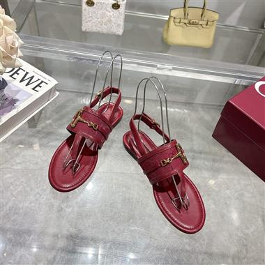 GUCCI  2025新款女生休閒時尚鞋子