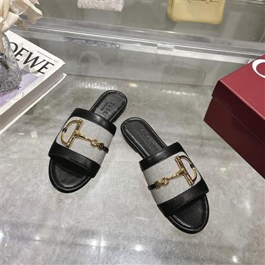 GUCCI  2025新款女生休閒時尚鞋子