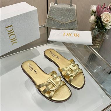 DIOR   2025新款女生休閒時尚鞋子