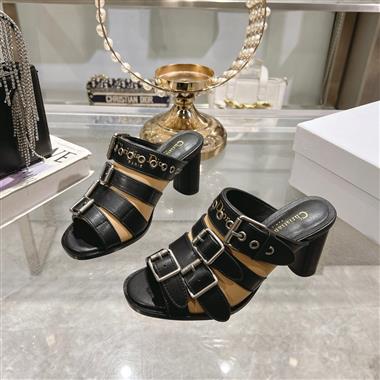 DIOR   2025新款女生休閒時尚鞋子