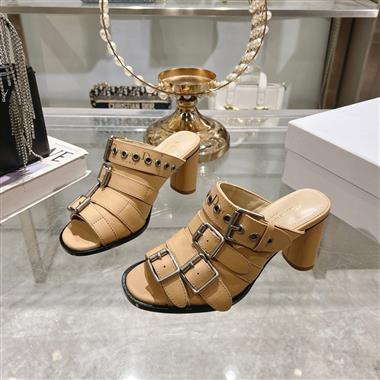 DIOR   2025新款女生休閒時尚鞋子