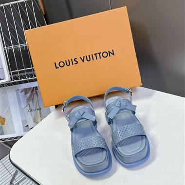 Louis Vuitton    2025新款女生休閒時尚鞋子