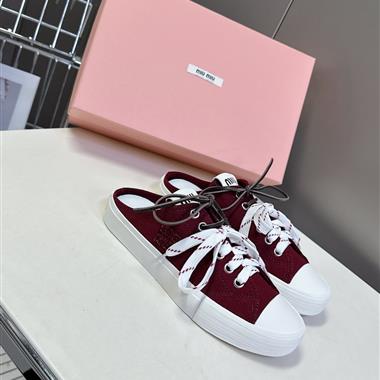 MIUMIU    2025新款女生休閒時尚鞋子