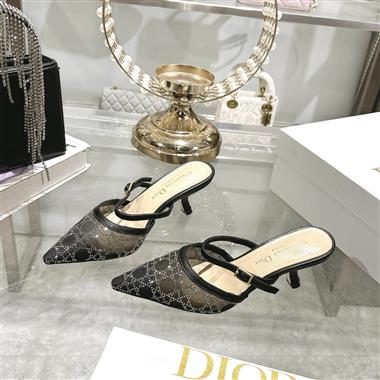DIOR   2025新款女生休閒時尚鞋子