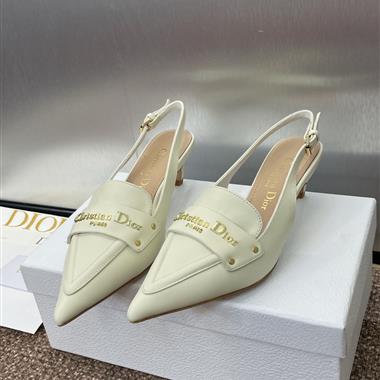 DIOR   2025新款女生休閒時尚鞋子