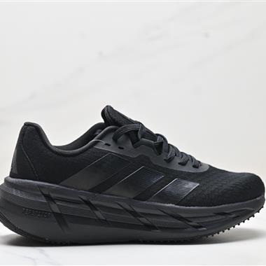 Adidas 新款耐磨經典運動跑步鞋