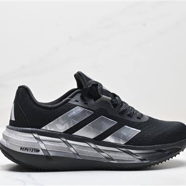Adidas 新款耐磨經典運動跑步鞋