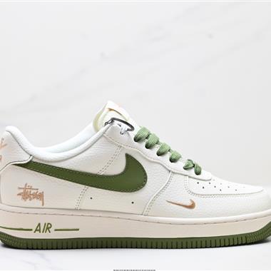 NIKE AIR FORCE 1‘07 LV8