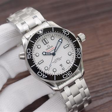 OMEGA   2025新款時尚休閒手錶  尺寸：42MM