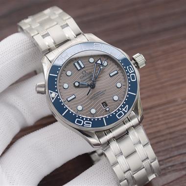 OMEGA   2025新款時尚休閒手錶  尺寸：42MM