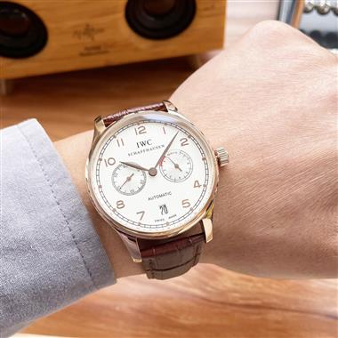 IWC   2025新款時尚休閒手錶  尺寸：40MM
