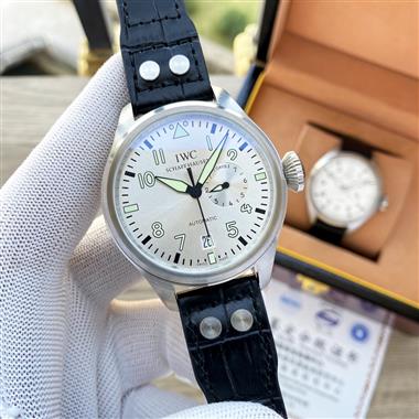 IWC   2025新款時尚休閒手錶  尺寸：44MM