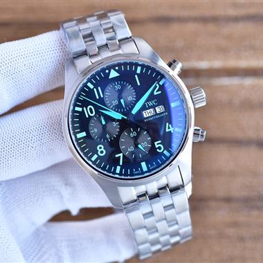 IWC   2025新款時尚休閒手錶  尺寸：43MM