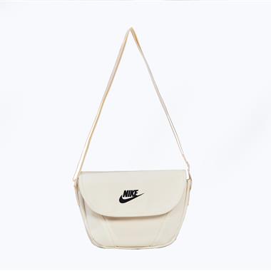 NIKE   2025新款時尚休閒包  尺寸：25*7*17CM