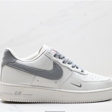 NIKE AIR FORCE 1‘07 LV8