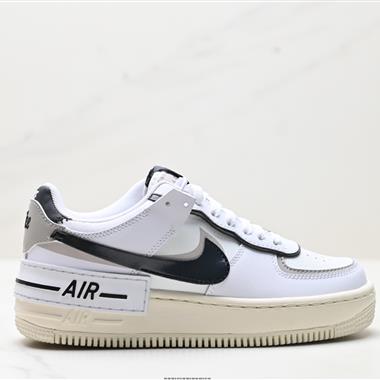 NIKE WMNS Air Force 1 Shadow