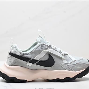 NIKE TC 7900 新款老爹鞋
