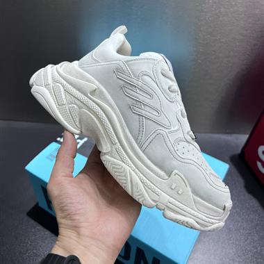 Balenciaga   2025新款男生休閒時尚鞋子