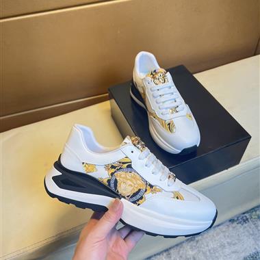 VERSACE   2025新款男生休閒時尚鞋子
