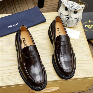 PRADA   2025新款男生休閒時尚鞋子