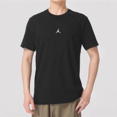 NIKE   2025夏季新款短袖T恤