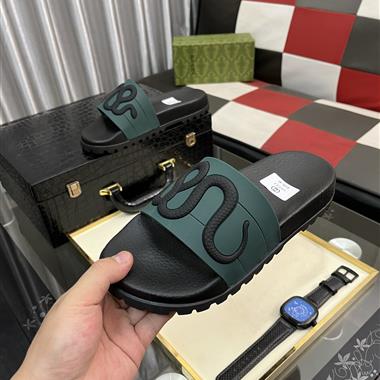 GUCCI   2025新款男生休閒時尚鞋子