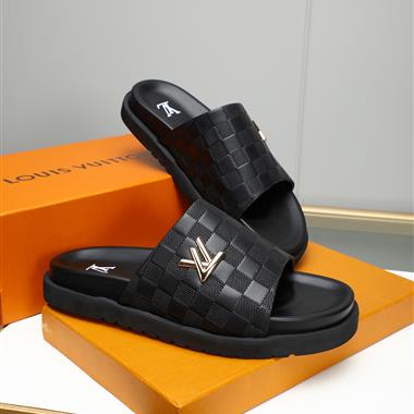 Louis Vuitton   2025新款男生休閒時尚鞋子
