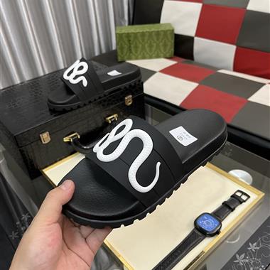 GUCCI   2025新款男生休閒時尚鞋子
