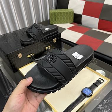 GUCCI   2025新款男生休閒時尚鞋子