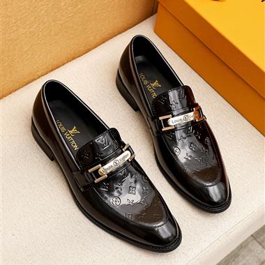 Louis Vuitton   2025新款男生休閒時尚鞋子