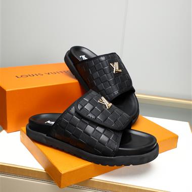 Louis Vuitton   2025新款男生休閒時尚鞋子